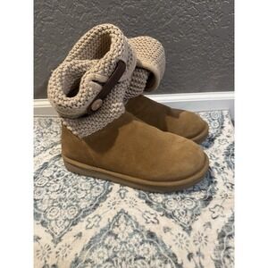 Ugg Shaina Sweater Cuff Boots Size 10 Some Markings Shown